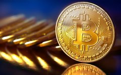 某持币12年的BTC巨鲸1小时前卖出250枚BTC仍持有4